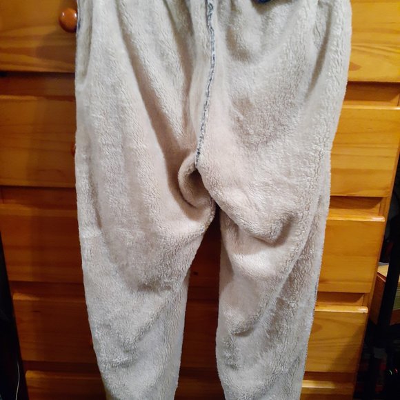 New Velour Sweat suits - Picture 7 of 7